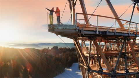 Štrbské Pleso - VYHLIADKOVÁ VEŽA + LANOVKA NA SOLISKO