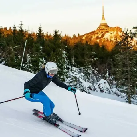 Multi-day ski passes Ještěd